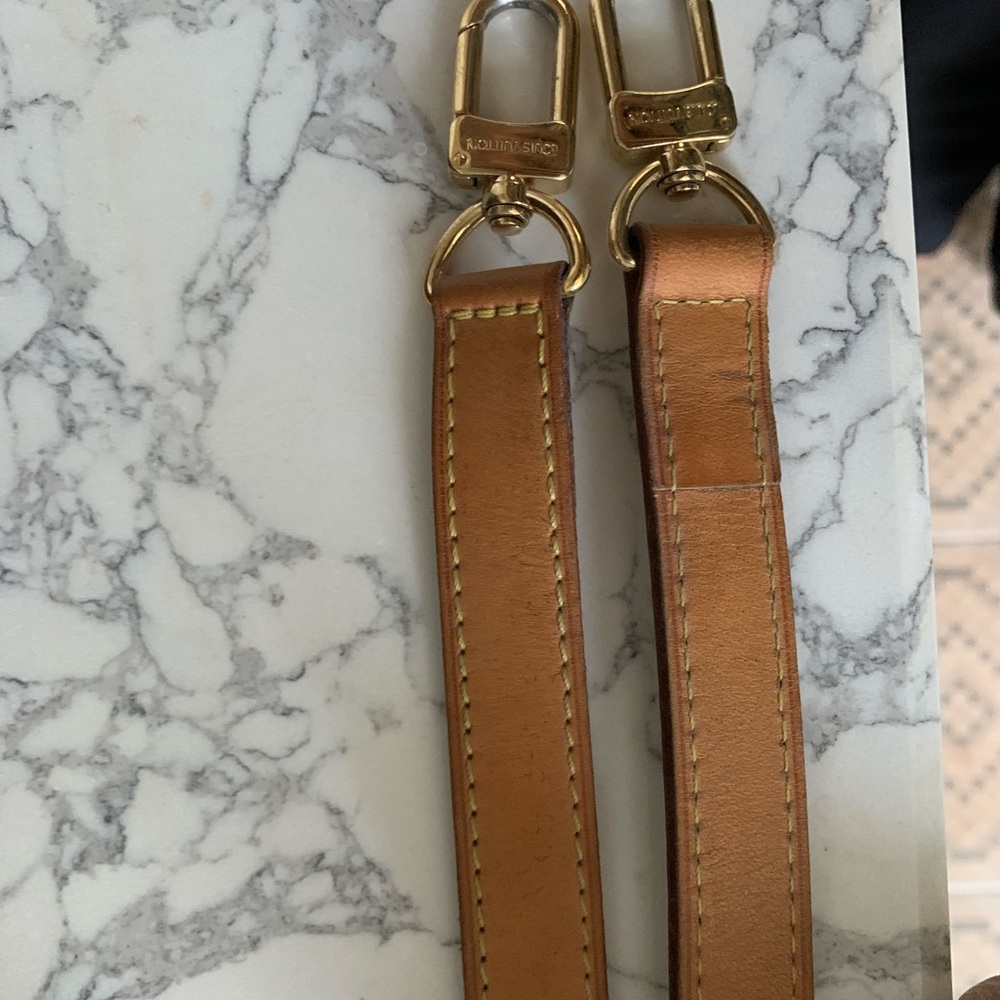 ❌SOLD❌LV speedy 30 bandouliere